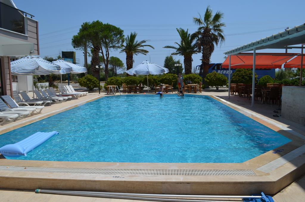 Mulka Hotel Ayvalı Exterior foto